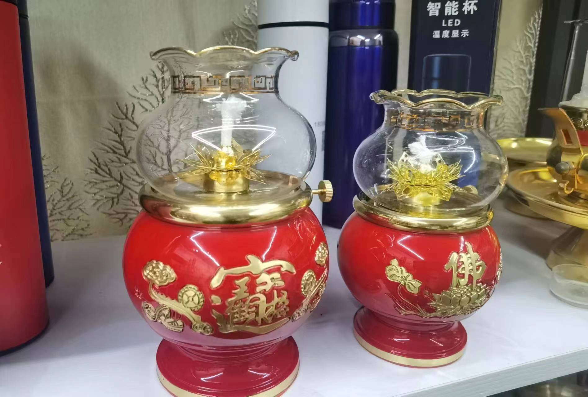 معبد معبد مين هونغ شوان، يقوم مصنع المصباح الزيتية ببيع المصابيح الفلورية 019 Item Picture