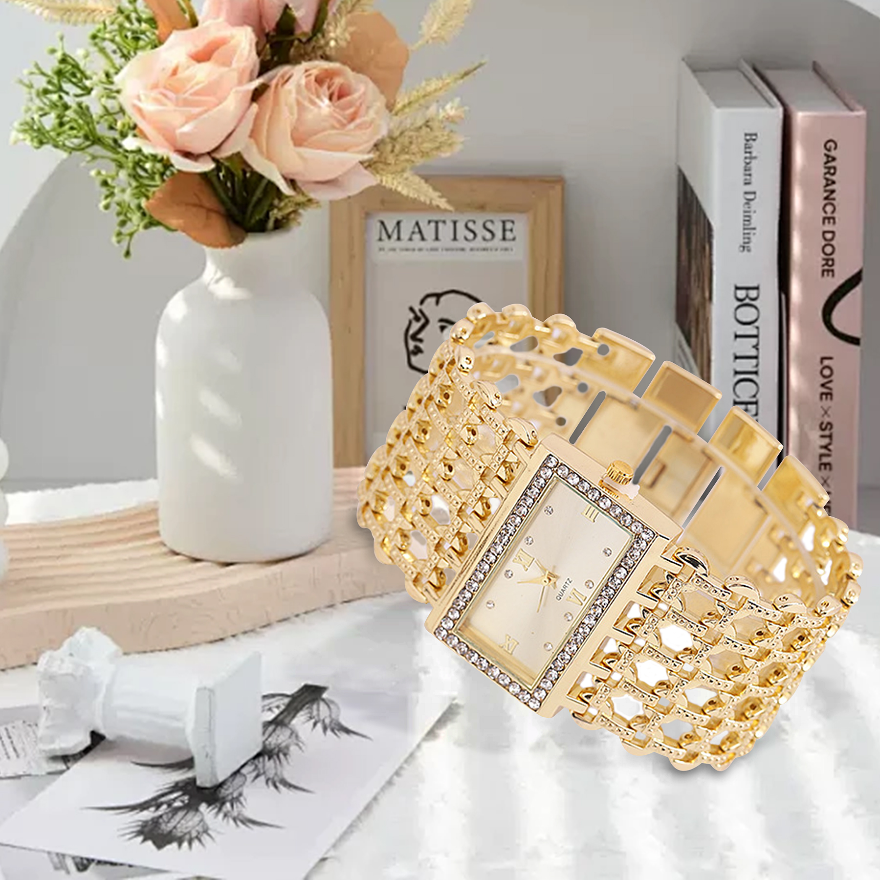 Explosive Hollow Watch Close-up of Mechanism