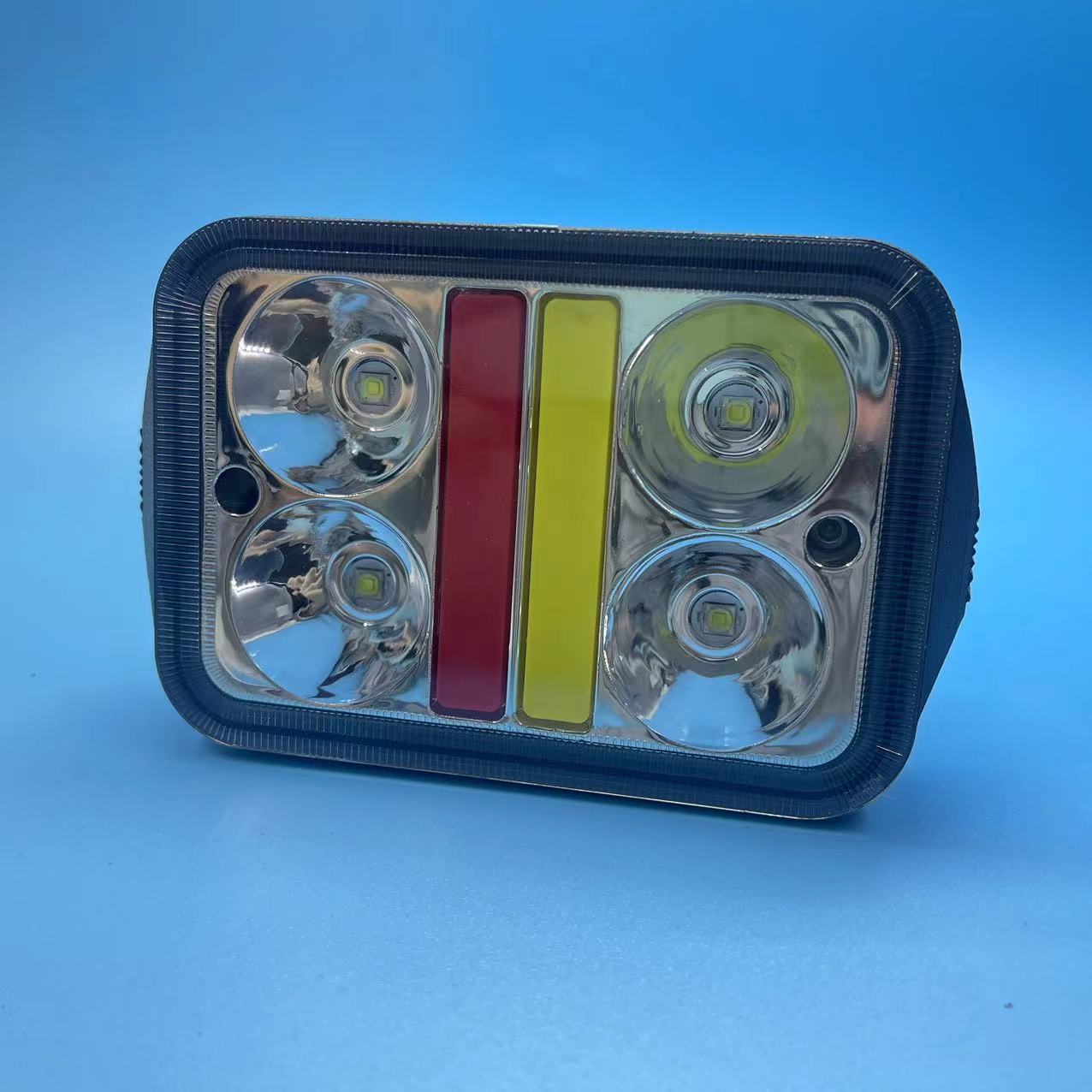 New 5-inch square LED work light for automobiles, off-road vehicle modification light, red and blue flashing warning light Application Scenario