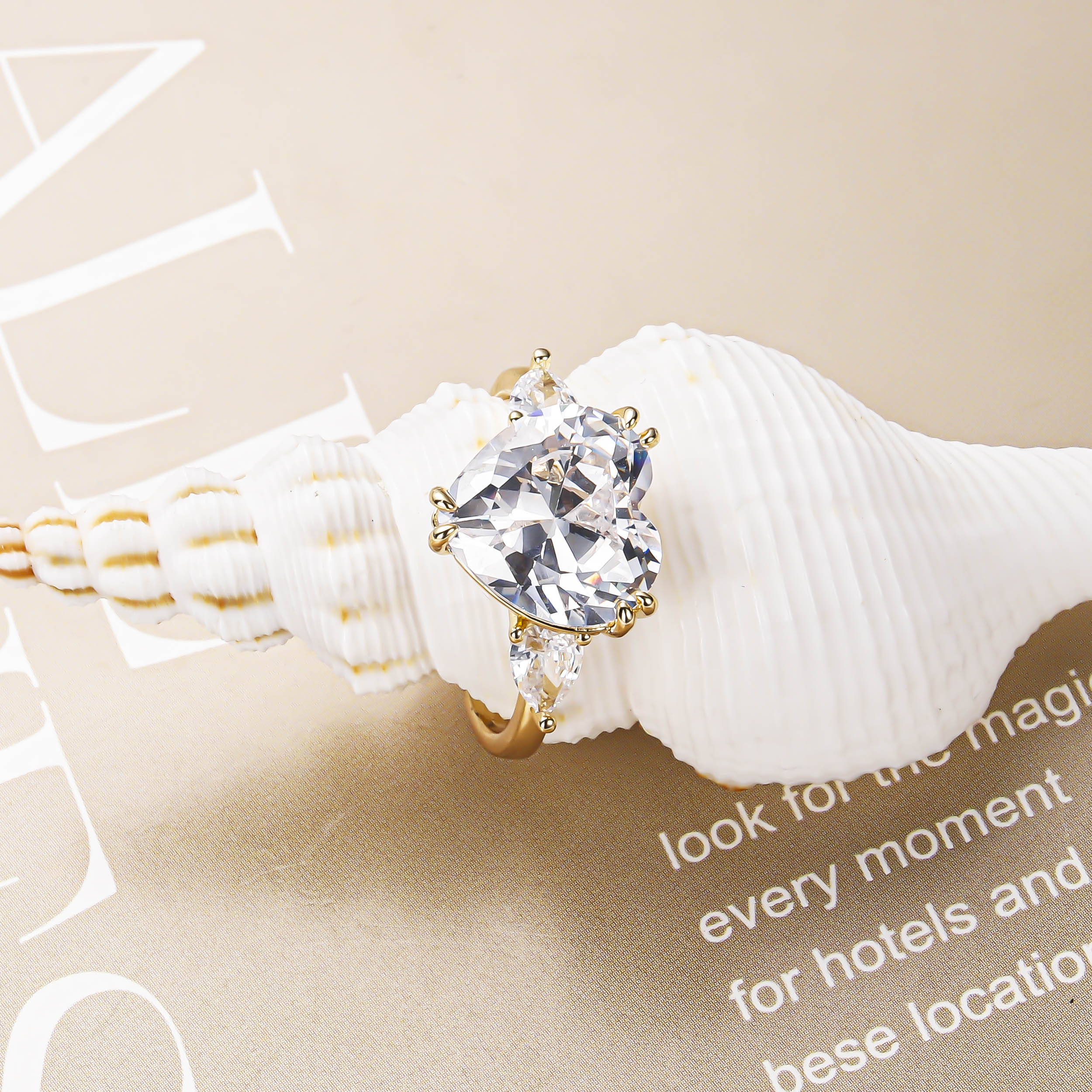 Wedding rings, zircon wedding rings, engagement diamonds, women's fake couple rings, proposal couple diamond rings, zircon Specification image