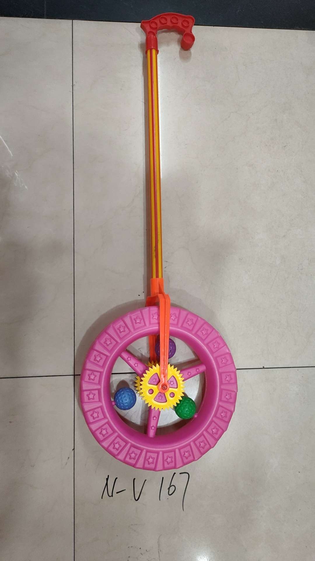 手推轮子2颜色混色可以前后自由滚动 发出声音好听的