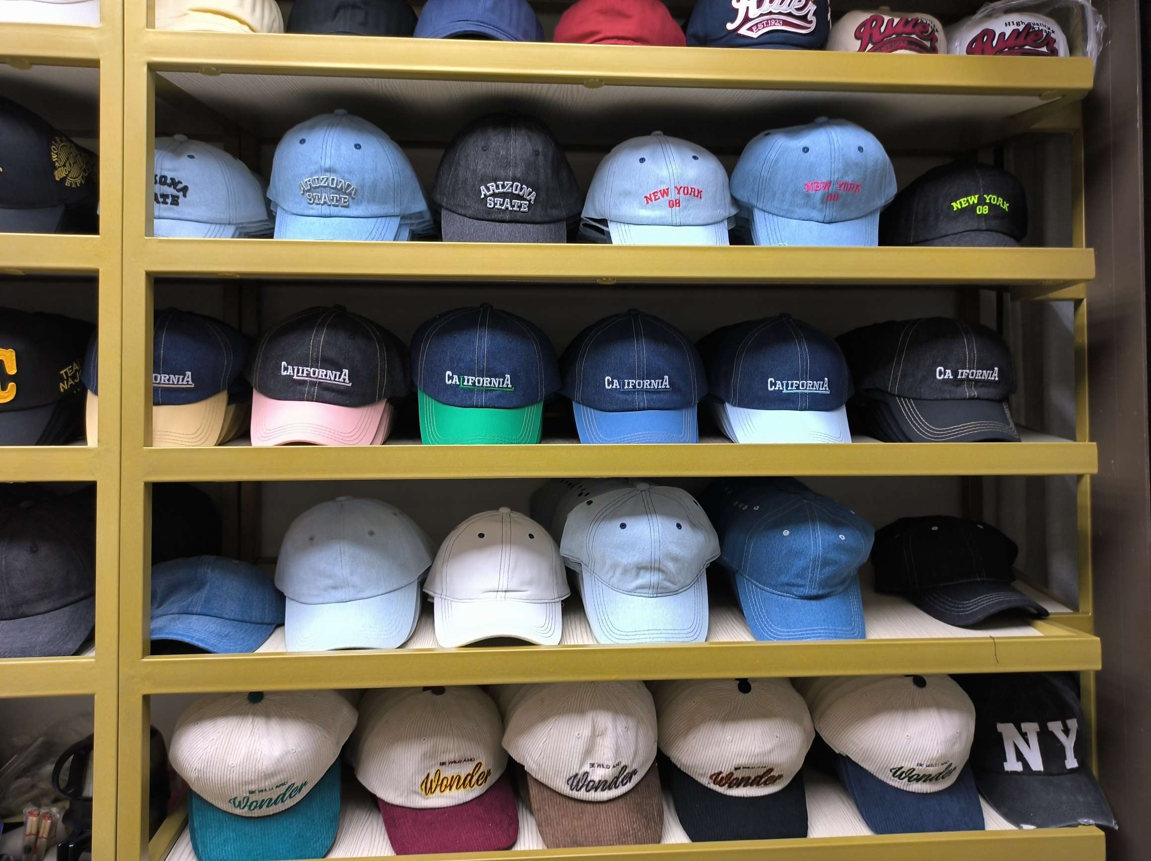 Boyu Hat Industry describe pic - 1