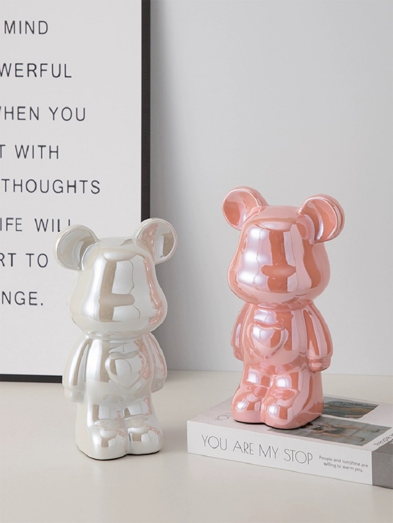 网红电镀暴力熊落地大摆件北欧现代创意客厅电视柜装饰卡通存钱罐产品图