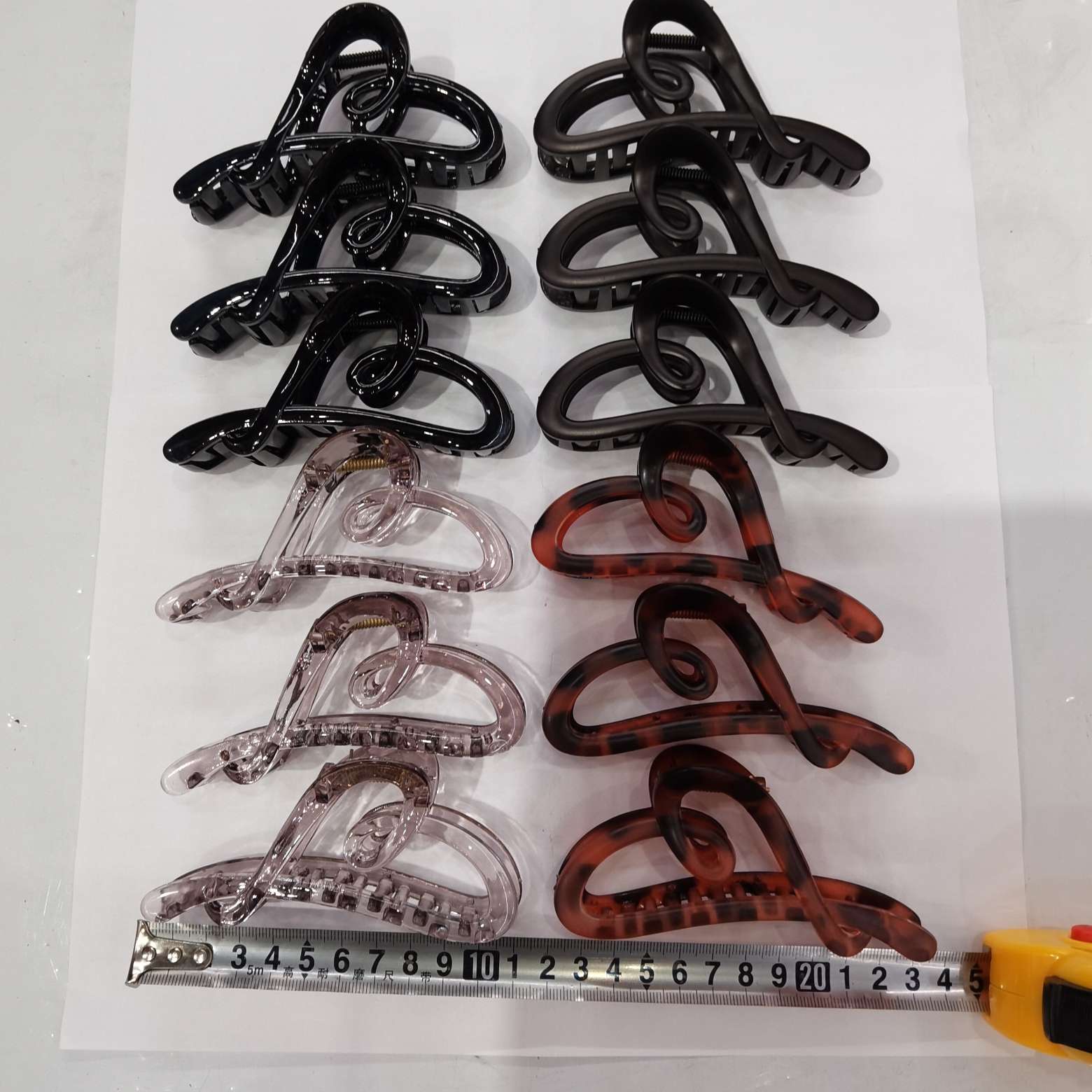 10 cm series dark four-color rubber, black turtle shell color new autumn and winter headwear, hair clips, shark clips, scratch-off clips Specification image