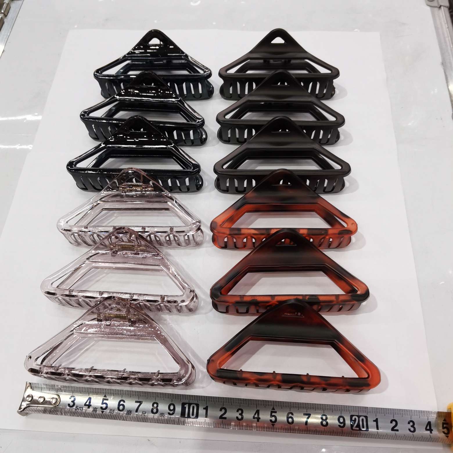 10 cm series dark four-color rubber, black turtle shell color new autumn and winter headwear, hair clips, shark clips, scratch-off clips detail image 5