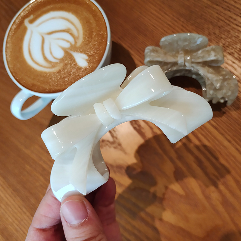 Visible Texture ~ Bow Grab Clip Women's Fall/Winter Advanced Sense Shark Clip Hair Clip Back Head Hair Clip Hair Clip Clip Shark Clip Application Scenario