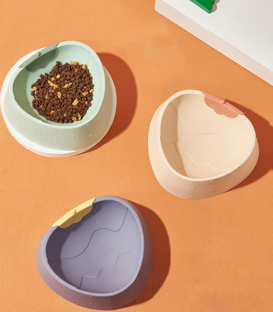 New cartoon strawberry pet plastic single bowl neck guard, anti-knock cat bowl, large-capacity dog food bowl, pet supplies pic 5