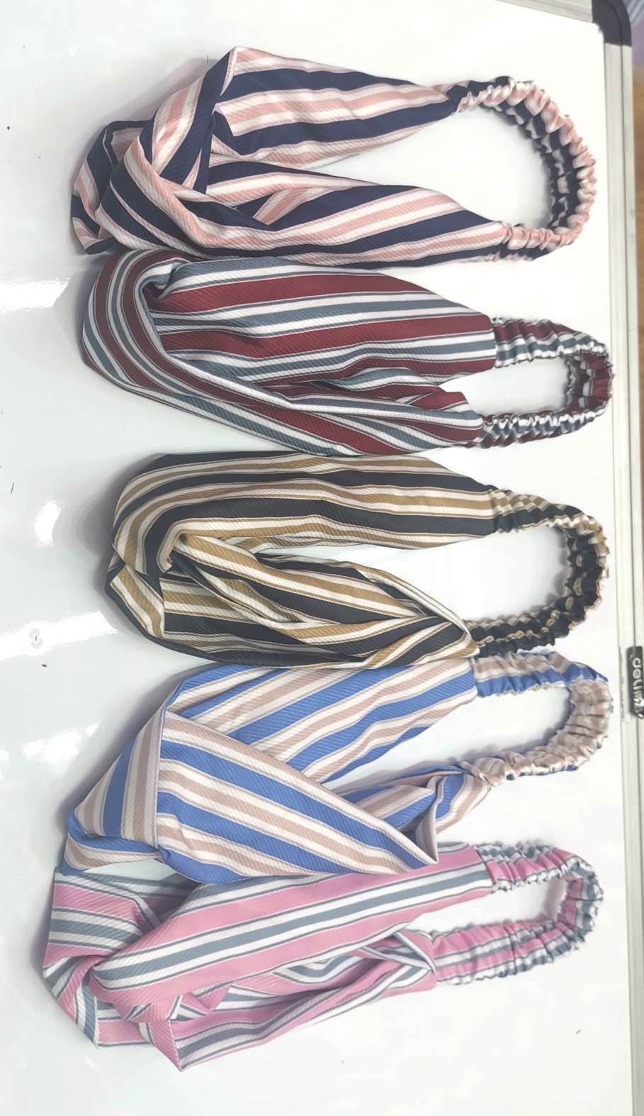 Cross hair bands, 12 pieces per pack, 6 colors