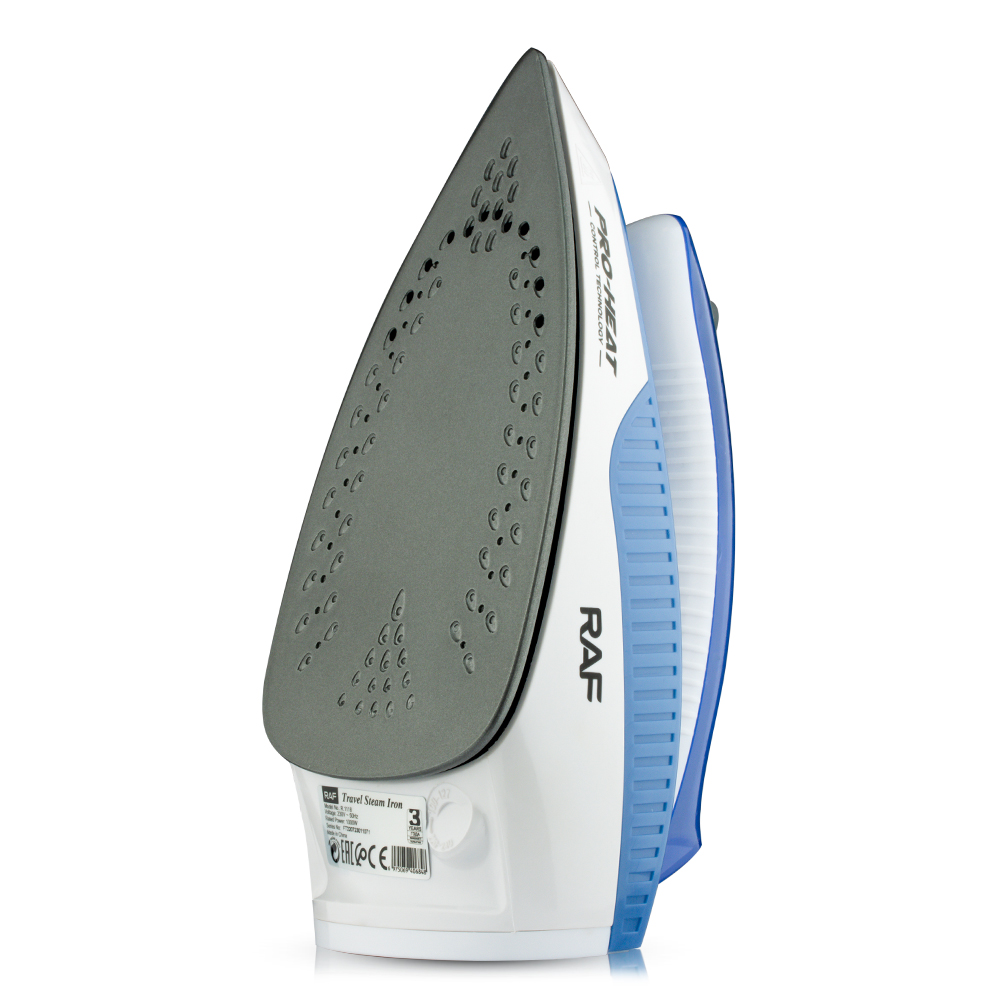 RAF European standard cross-border folding household steam iron, handheld mini iron, small portable ironing machine Application Scenario