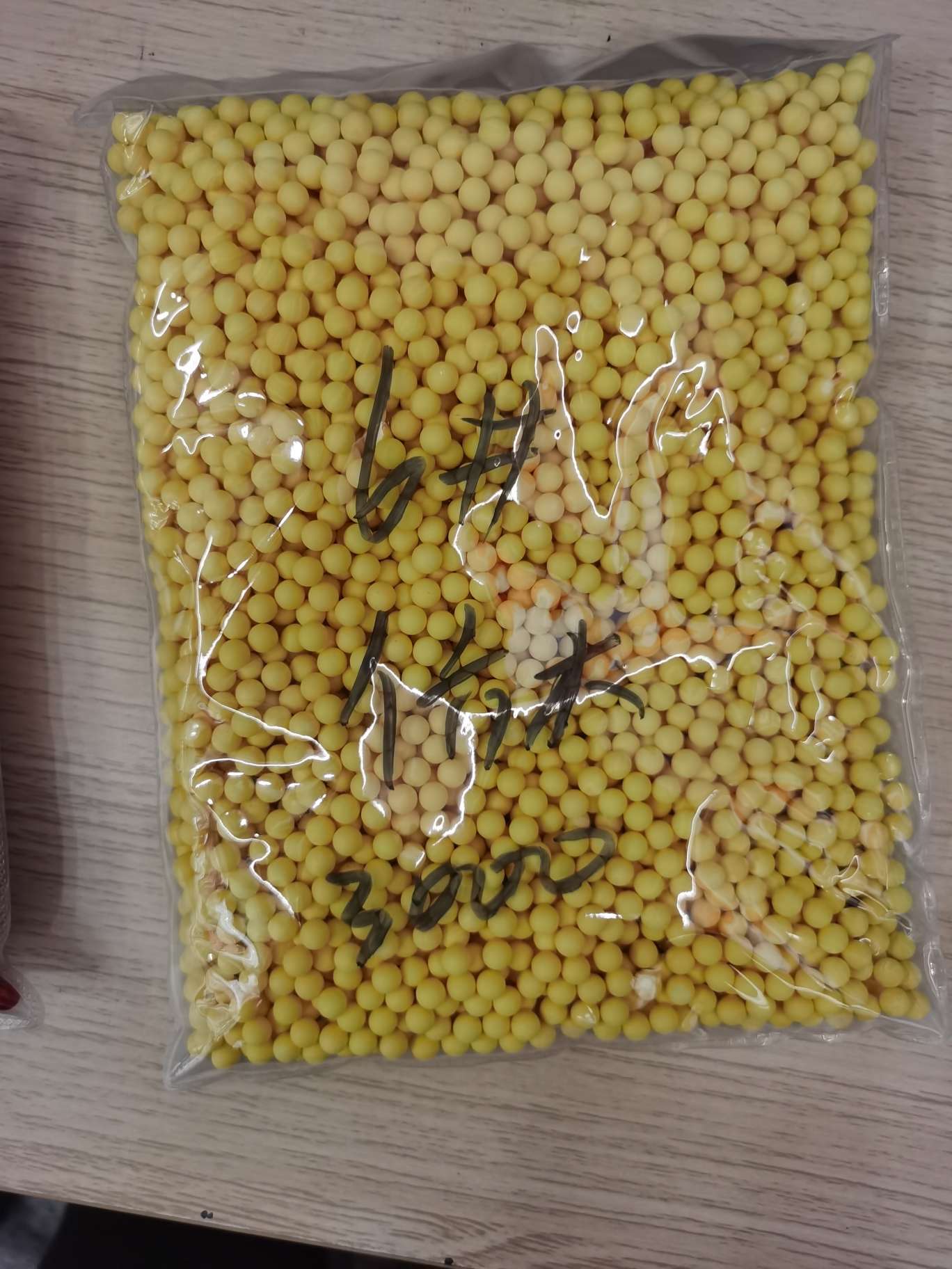 6无孔仿木