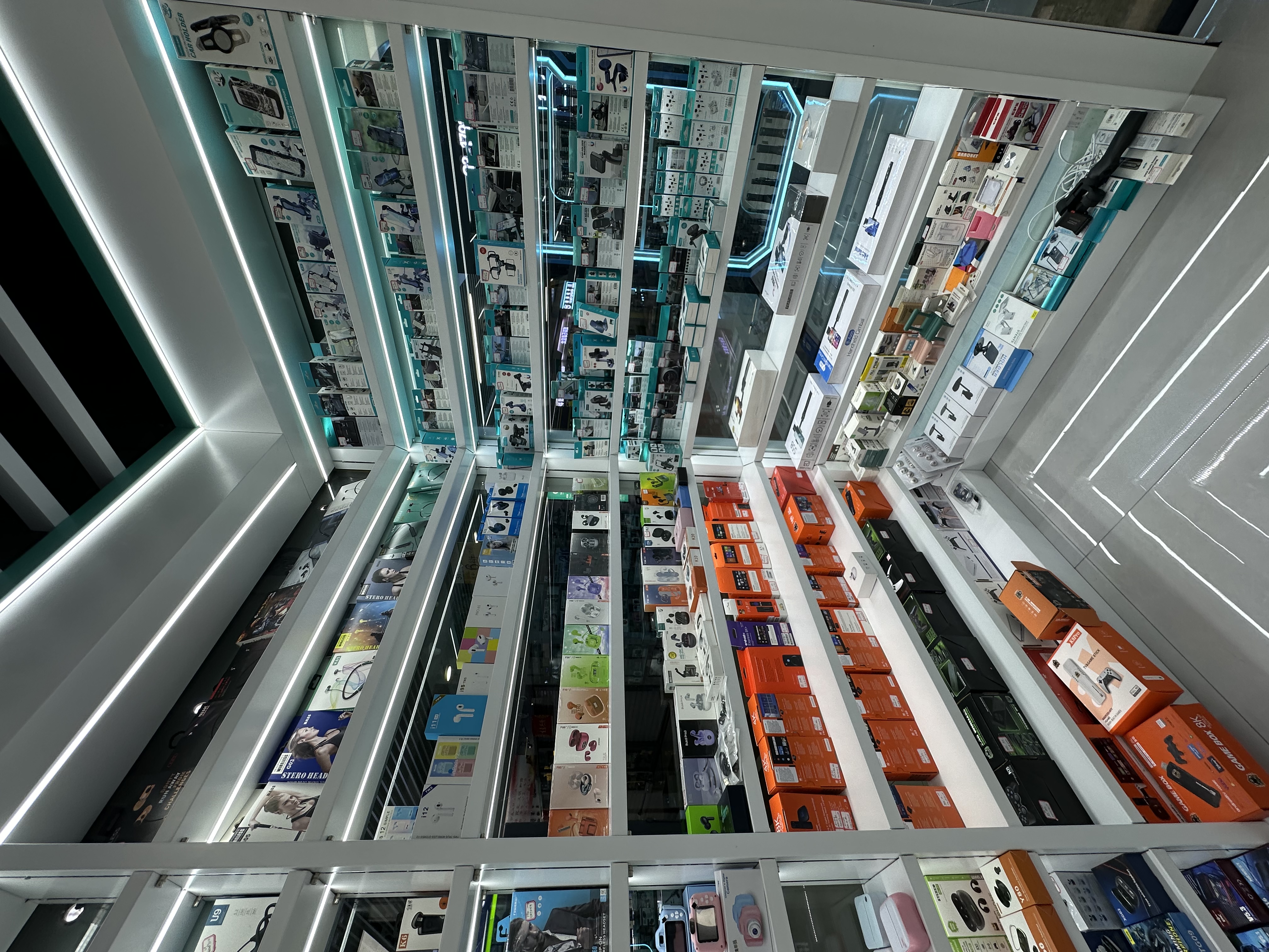 Shenzhen Shida Electronic Trade describe pic - 2