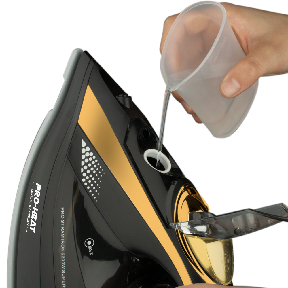 RAF European standard cross-border steam iron, household handheld electric iron, ironing machine, steam iron, water spray, multi-speed temperature adjustment. Specification image
