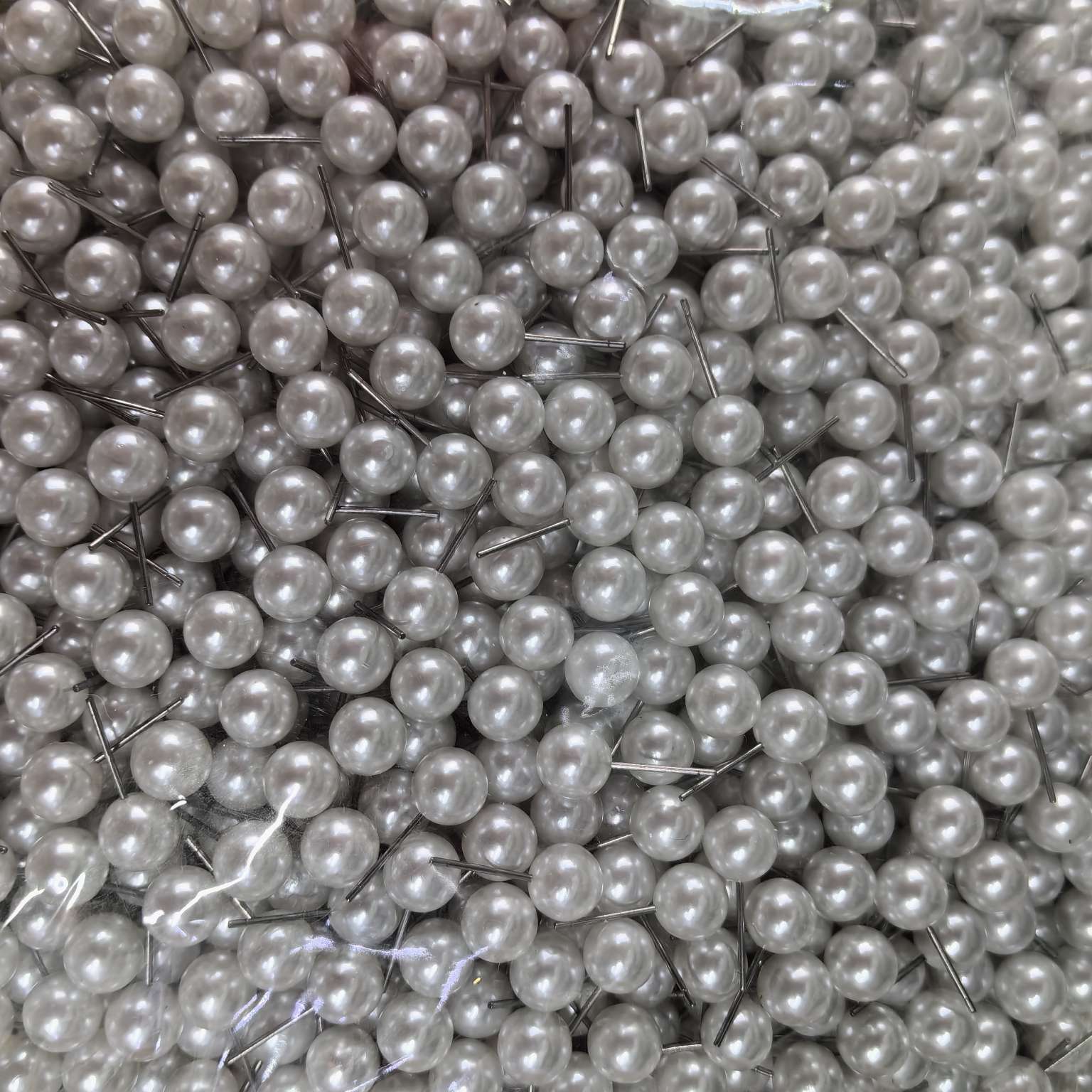 1218 Classic pearl Stud earrings, simple and fashionable earrings, exquisite ladies' jewelry taste, choose high-end pearl stud earrings, women's niche design sense earrings, elegant 2024 new trendy white pearl Item Picture