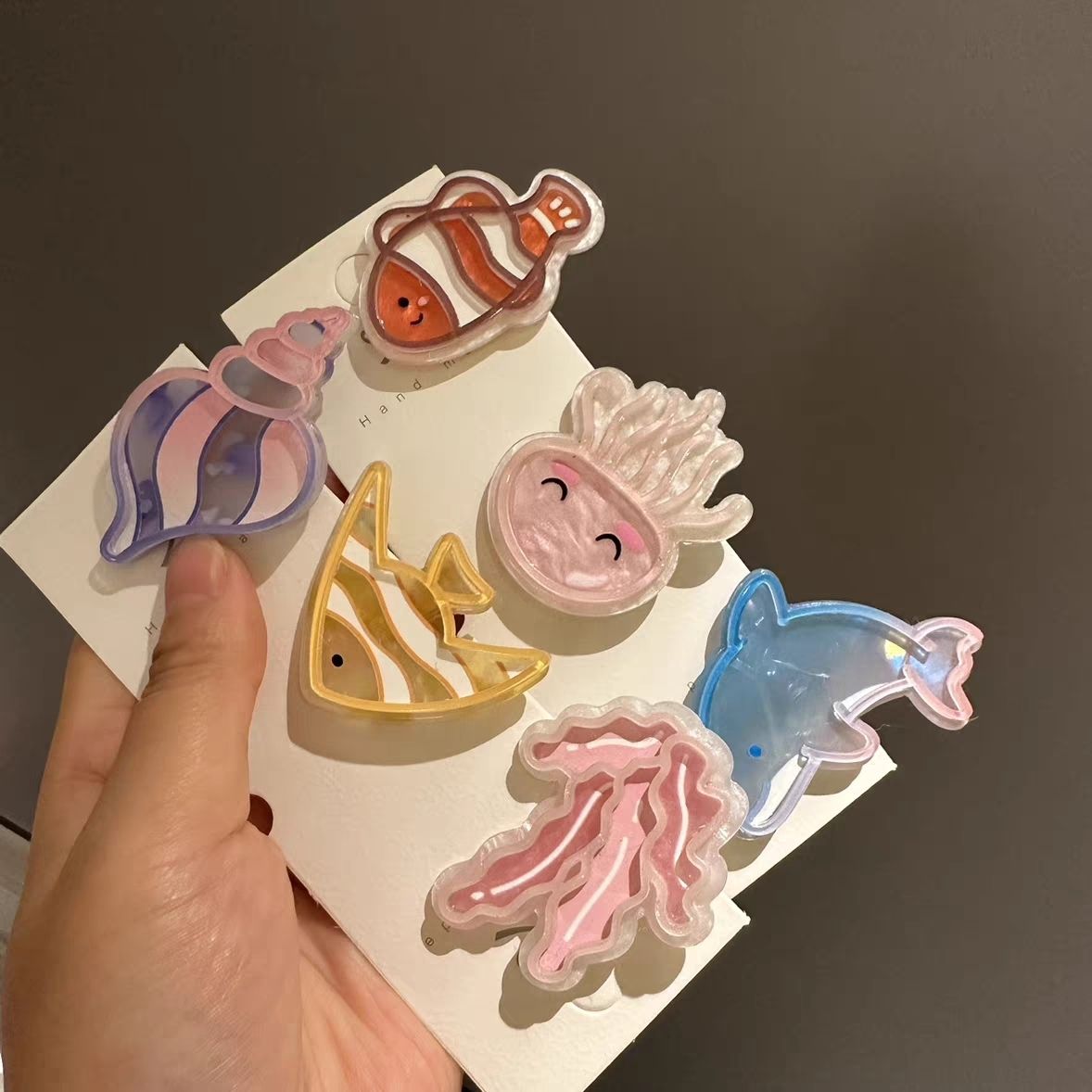 Ocean Series hair clips, versatile for campus, small fish hair clips, ins high appearance level, broken hair clips, duckbill clips, little dolphin hair clips, hair clips details Picture