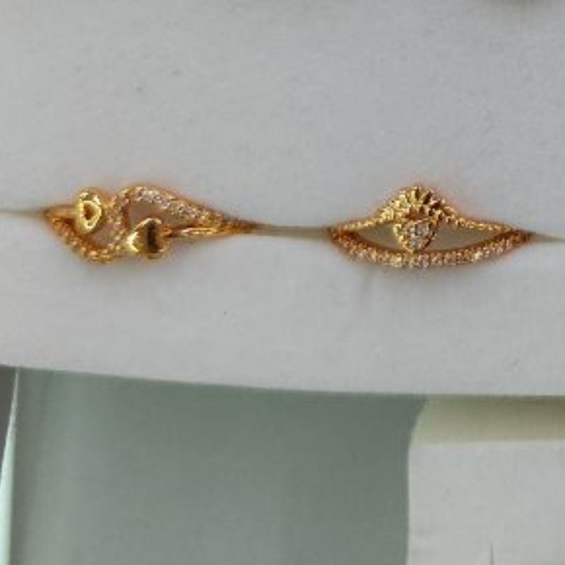 钛钢手镯女玫瑰金不掉色不锈钢手环三颗钻简约时尚气质批发005