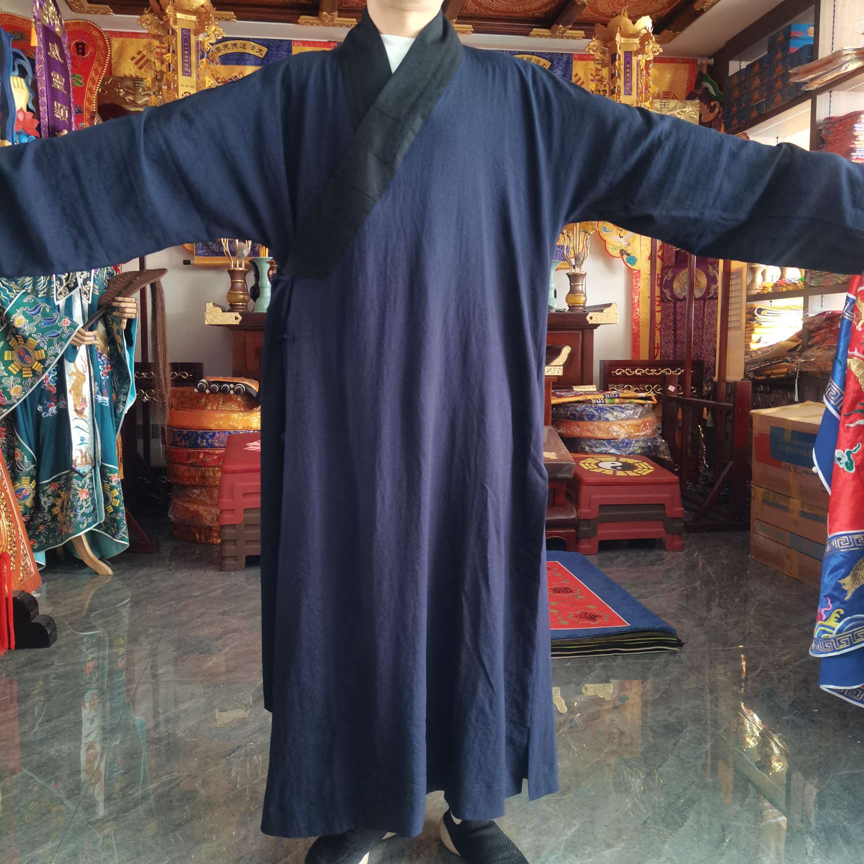 春夏季道士服装男三清领道袍透气棉麻道服长袍道装女透气长褂详情图5