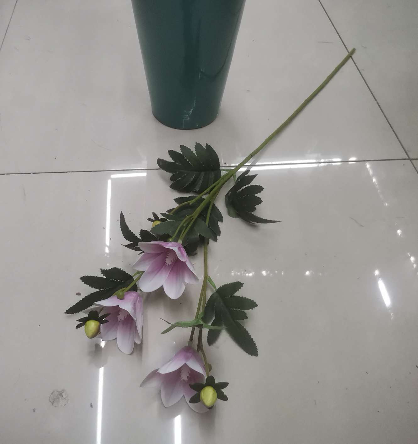 家饰精品 仿真花饰高支4头小玉兰3D 仿真玉兰花饰人造花假花细节图