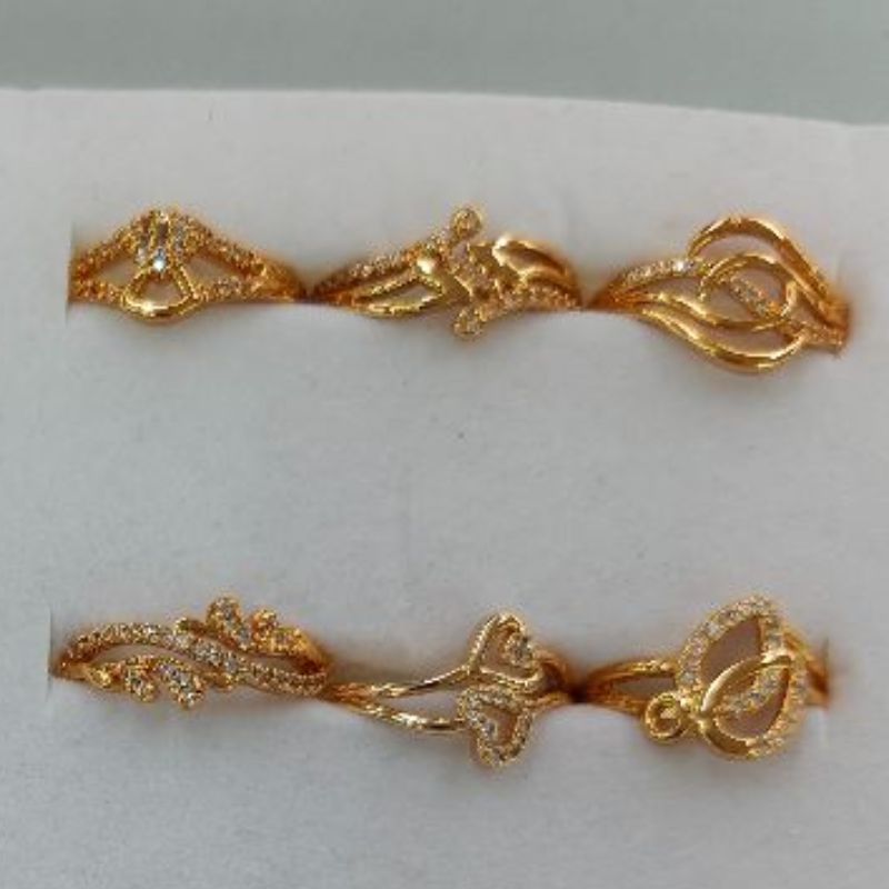 钛钢手镯女玫瑰金不掉色不锈钢手环三颗钻简约时尚气质批发004