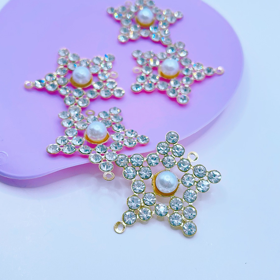 New diamond-encrusted five-pointed star metal accessories, DIY handmade hair ornaments, brooches, clothing, shoes, hats, bags, accessories, materials, decorative accessories, earrings, pendants, necklaces, decorative pendants, CCB pendants details Picture