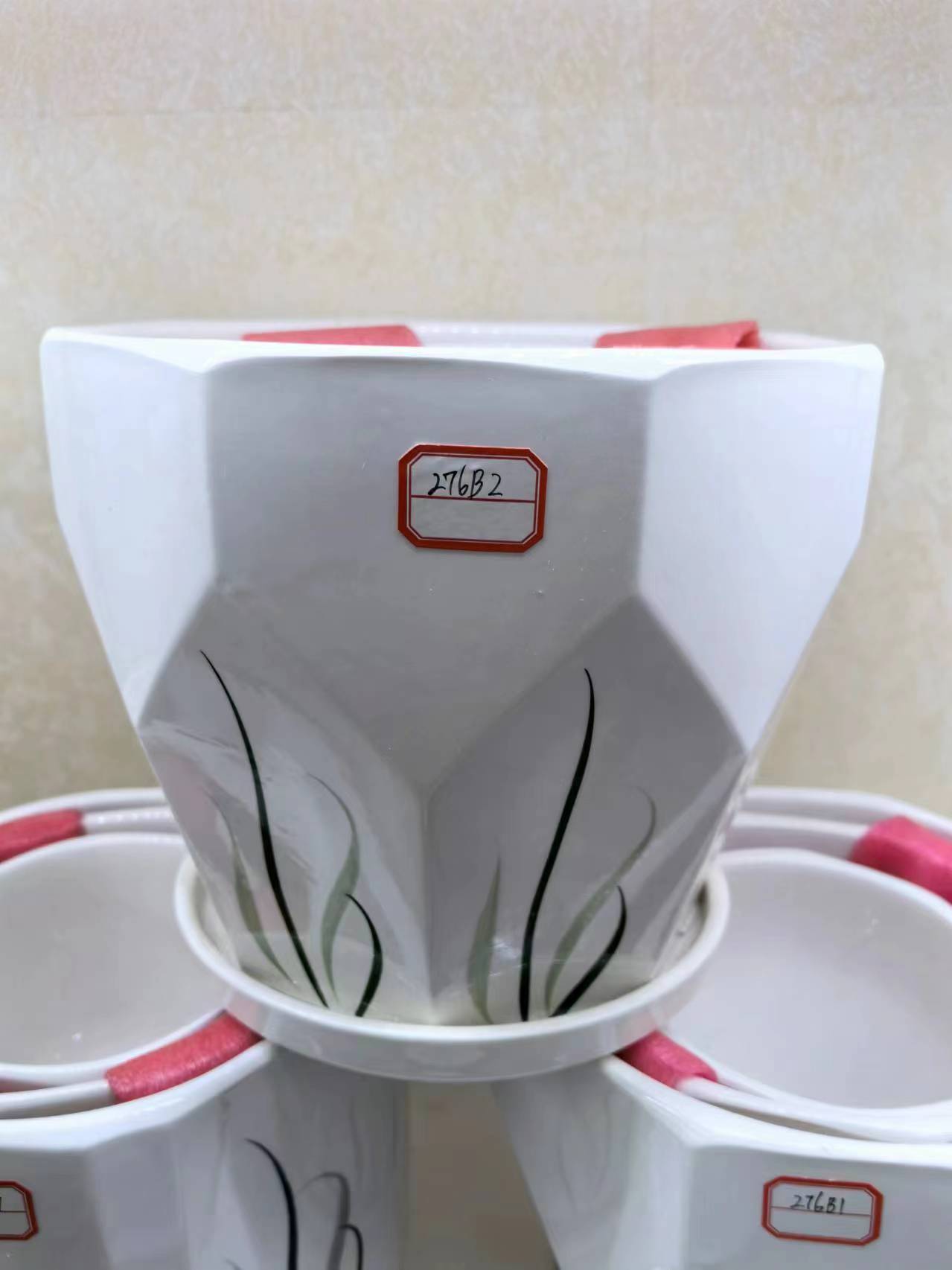 Exquisite handicrafts, gifts, decorative items, creative home decorations, unique design artworks, and other distinctive decorative items are all suitable for collection and gifting