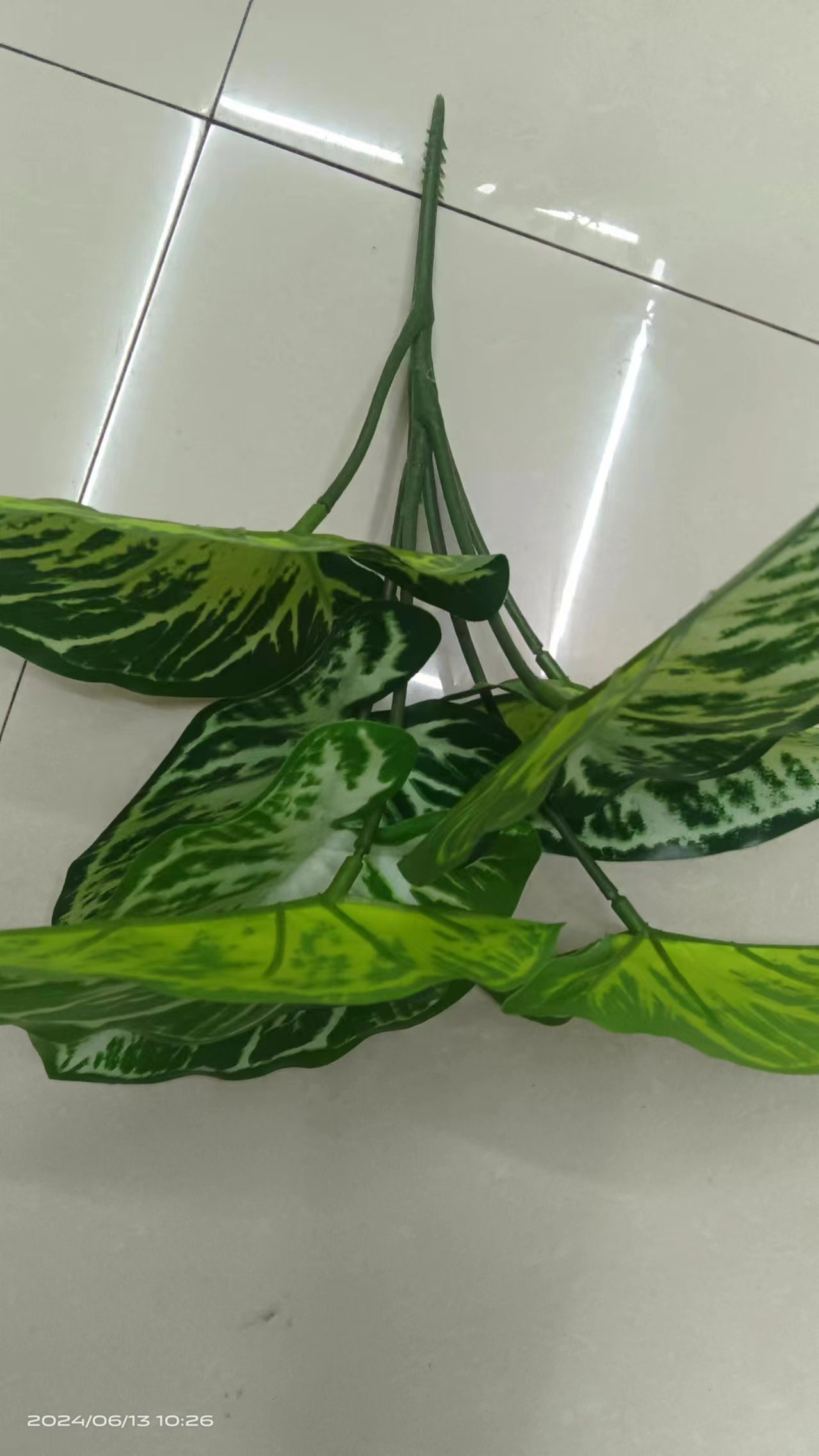 Artificial flowers and plants, artificial green plants, indoor and outdoor decoration, pothos, plastic small potted plants, home desktop, anthurium flower ornaments, paper-wrapped iron wire Specification image