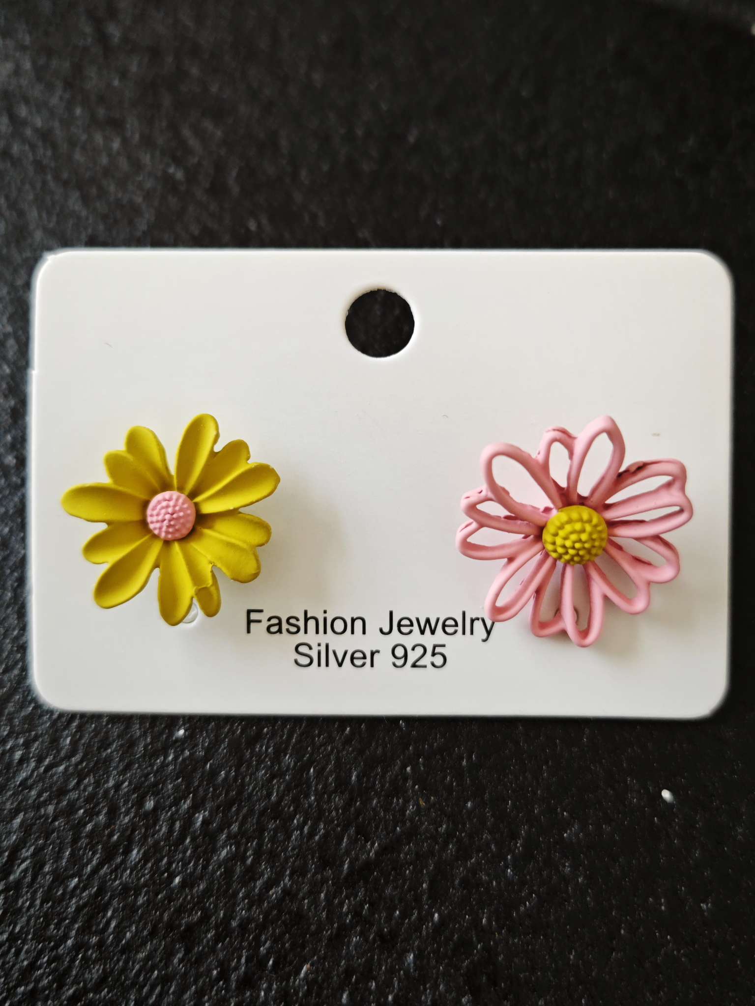 合金雏菊耳环 锆石耳饰 精致饰品 独特耳环 时尚女士首饰 美丽装饰品