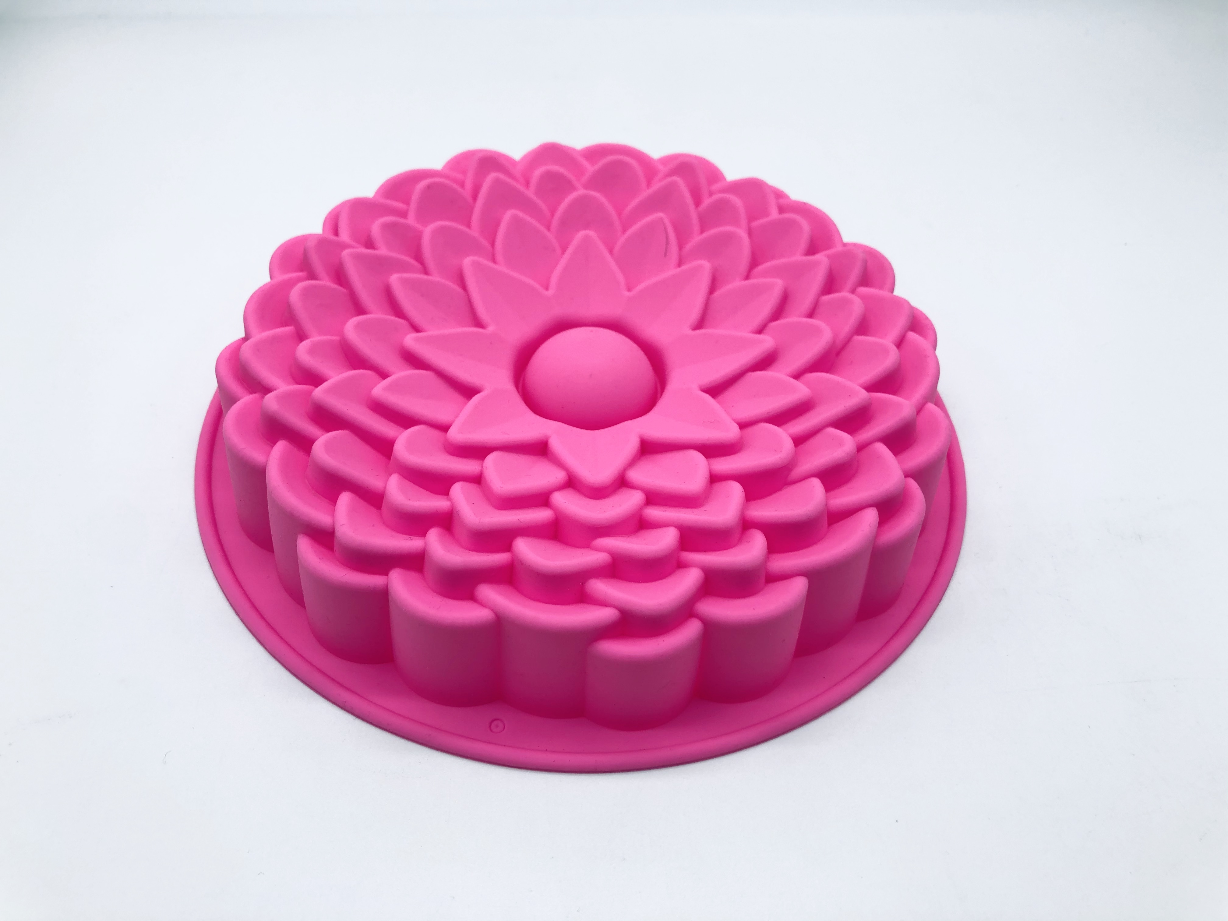 硅胶蛋糕模/油刷烧烤刷/蛋糕模/10寸蛋糕模/圆形吸塑蛋糕盒白底实物图