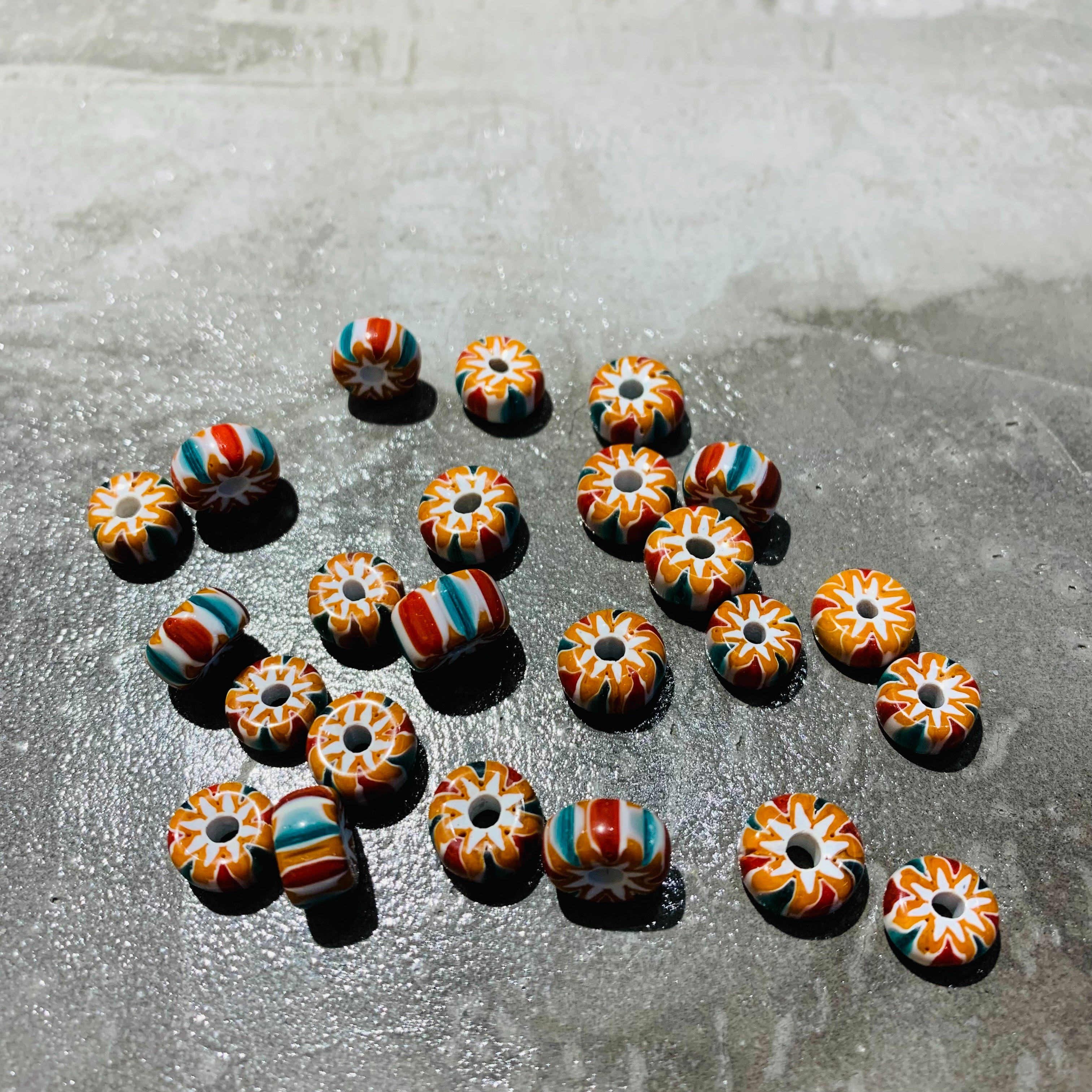 Imported Nepalese handcrafted DIY old glass snow Flei loose beads semi-finished product bracelets, necklaces, earrings accessories, loose beads, flat beads, partition beads, bucket beads details Picture