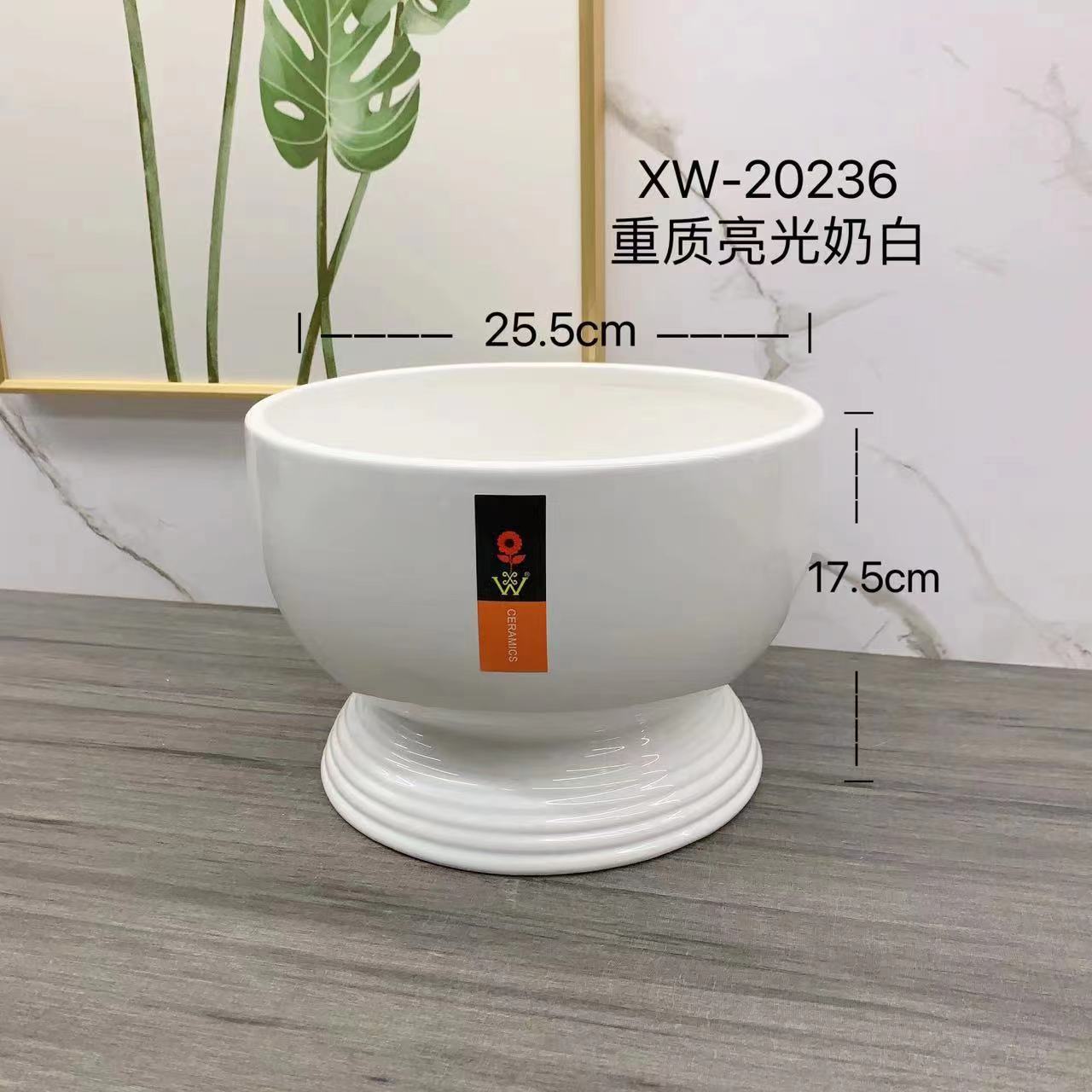 暴力熊陶瓷台灯工艺品 招财猫日用陶瓷盘 精美礼品陶瓷工艺品 独特设计优质材质