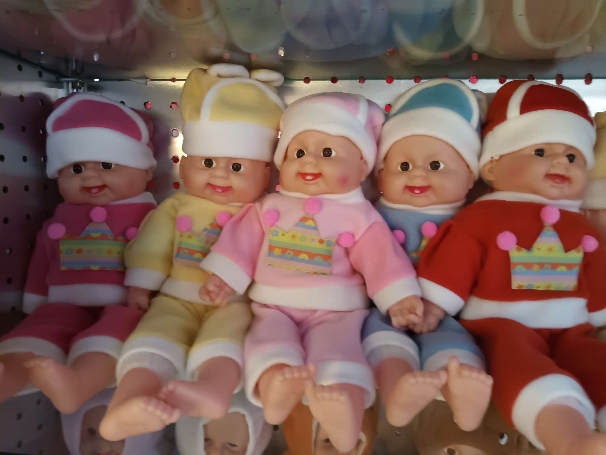 毛绒玩具，布偶娃娃，布艺公仔，抓娃娃机器产品图