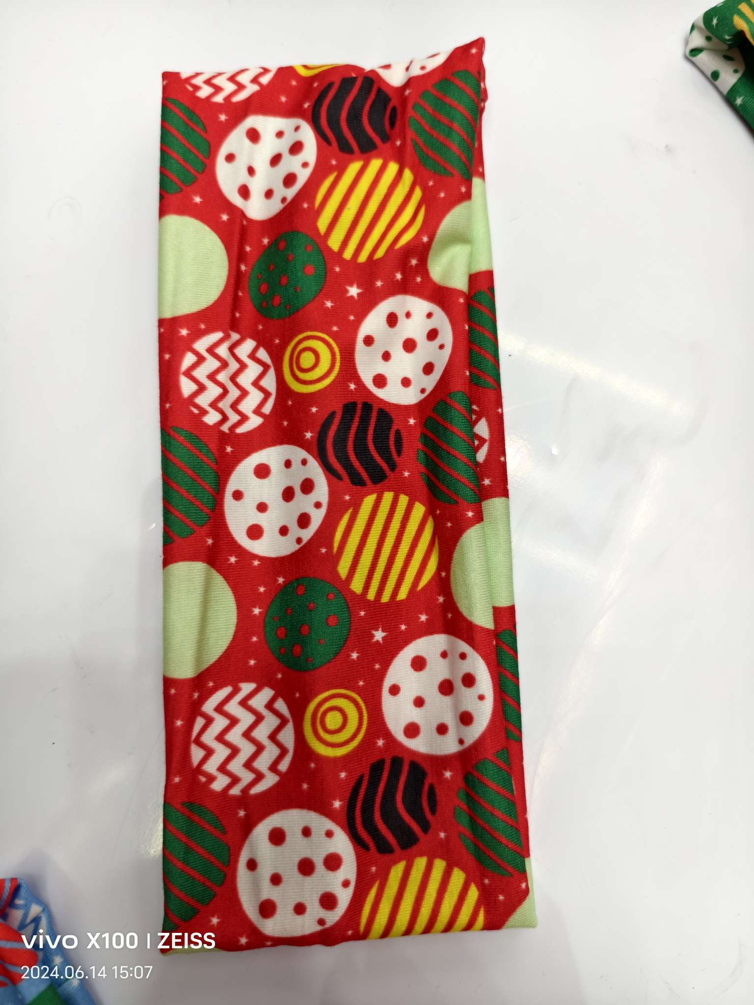 European and American style adult accessories, flat hair bands, face wash headwear, hair bands, headscarves, cute styles, hair accessories and hair bands Specification image