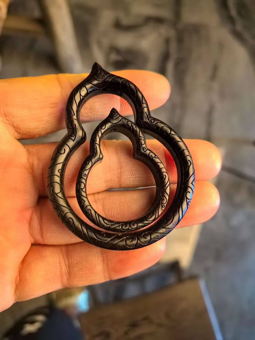 木质工艺品实物图