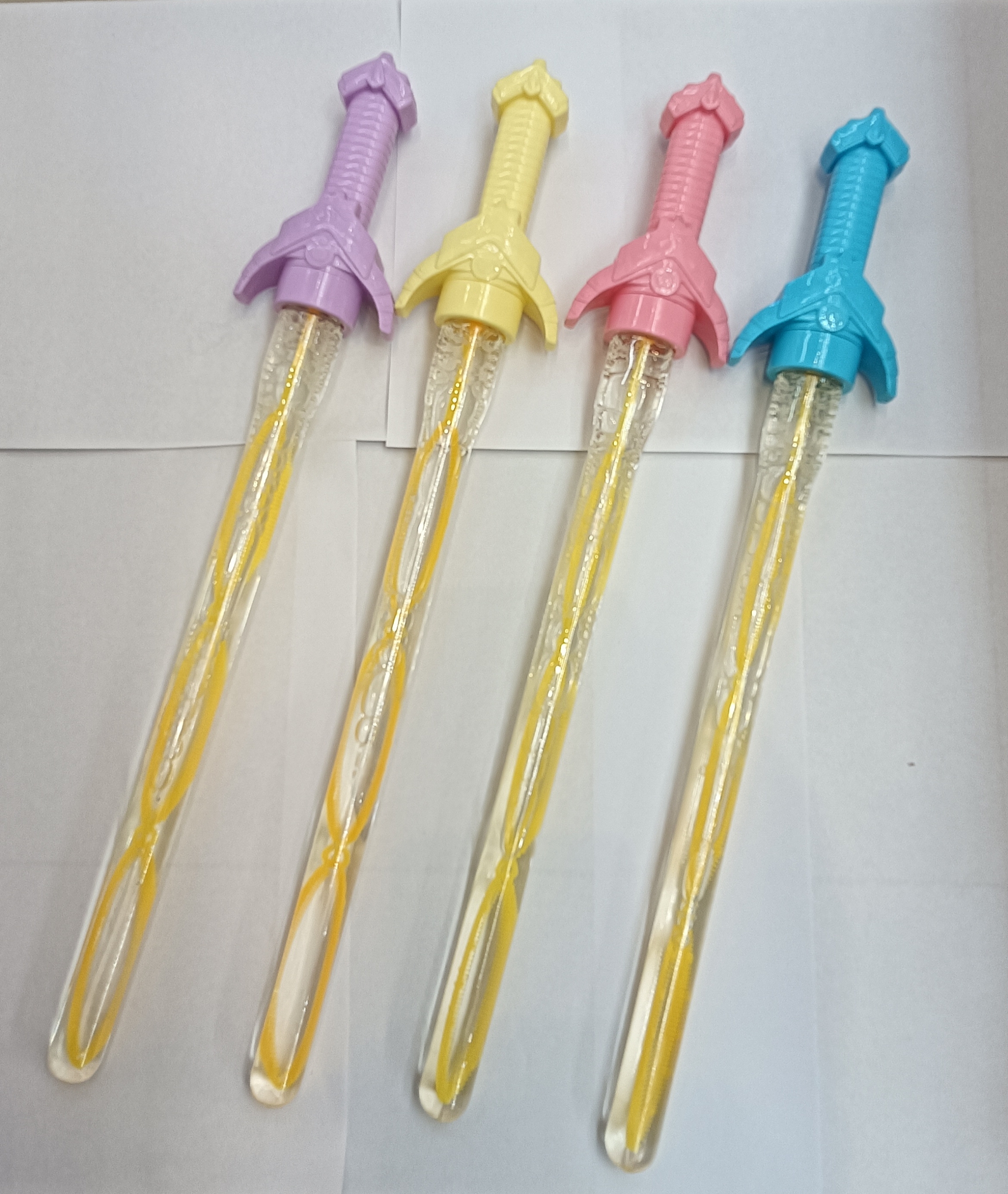 Hot-selling 47cm large flashing sword bubble stick children's toy creative hot-selling street stall wholesale bubble stick children's summer cartoon Application Scenario
