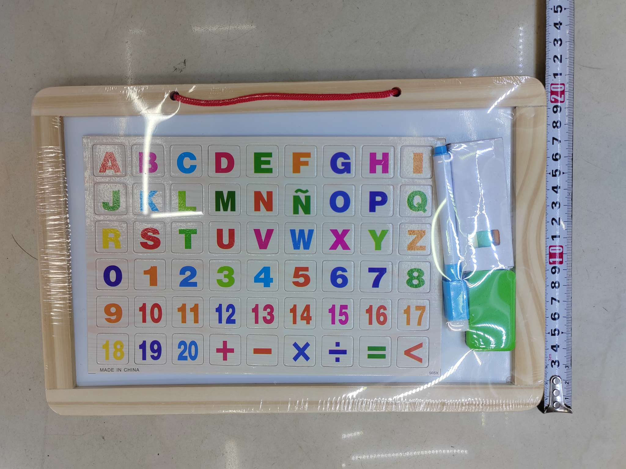 儿童益智玩具科教早教启蒙认知游戏黑板、字母数字阿文俄文系列黑板写字板 开发儿童智力动手 动脑筋灵活能力，让孩子认字体能力产品图