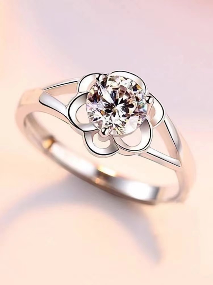 Live-streaming supply: One-carat diamond ring for women, fashionable and simple six-prong open ring, rose-shaped zircon ring Item Picture