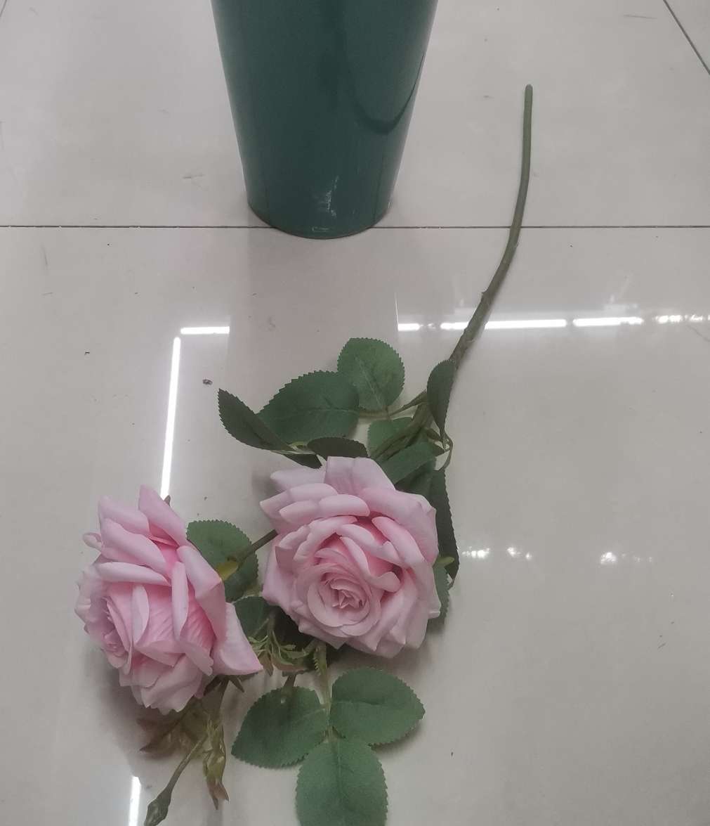 New-style high-stem three-headed rose artificial flowers, high-fidelity bouquet decoration engineering flowers details Picture