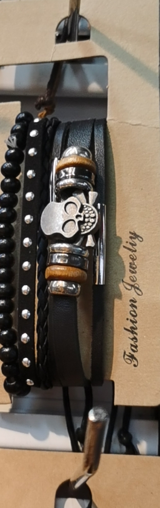 男士手串手链 首饰手饰精美饰品 时尚潮流男士装饰品 个性简约设计风格手链首饰手串手链详情图2