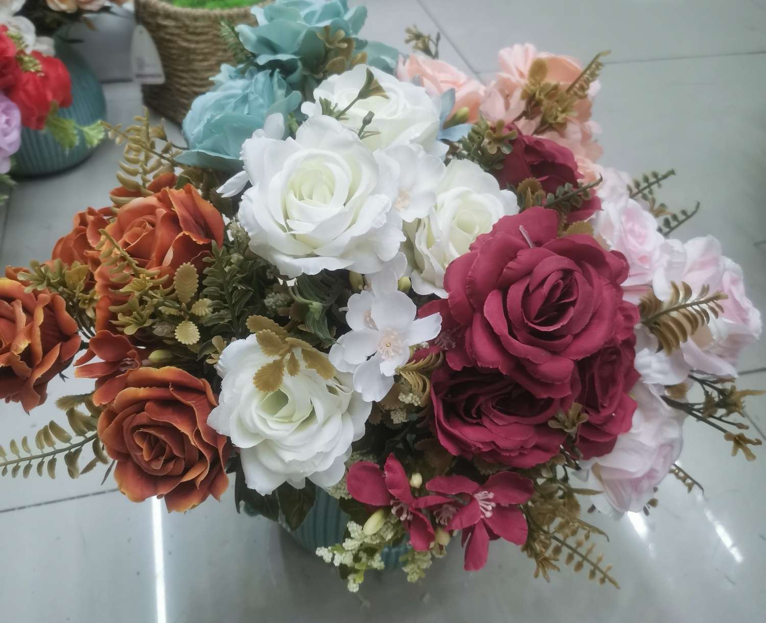New European-style artificial flower 7-fork European-style fragrant rose artificial flower for home and hotel decoration detail image 4