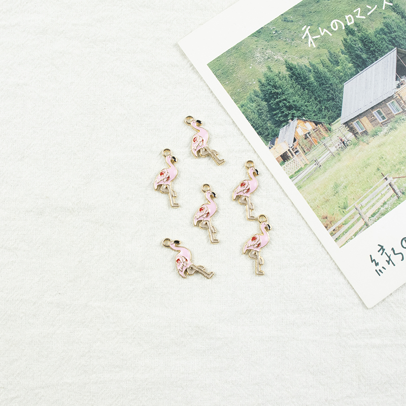 Alloy oil-dripping single flamingo necklace, earring accessories, diy jewelry accessories, alloy jewelry accessories, jewelry bracelet, alloy oil-dripping Item Picture