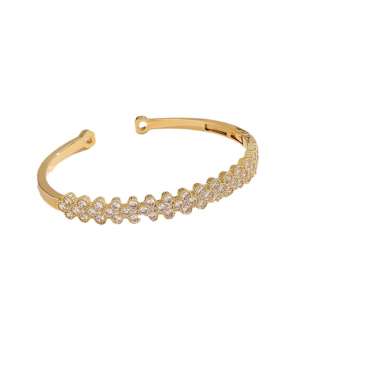 The 2024 new bestseller, simple and fashionable commuting bracelet studded with diamonds, is a high-end and super beautiful accessory with a niche design sense and factory direct sales detail image 5