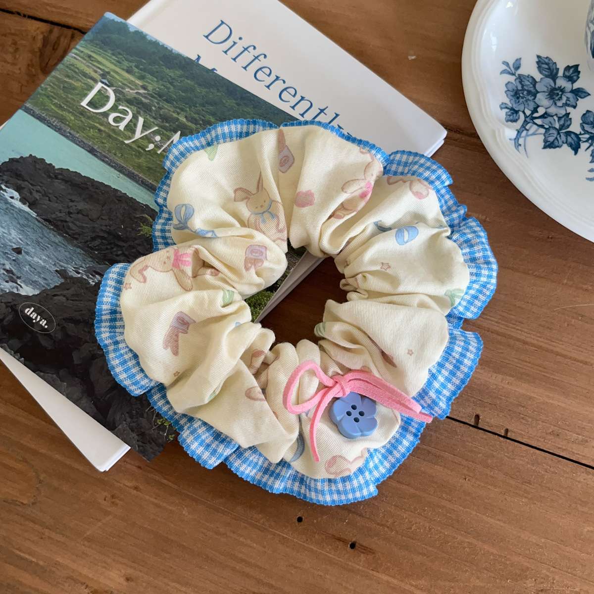 时尚饰品大肠发圈可爱减龄 头饰发圈 头绳皮筋 简约大肠圈 发饰女士优雅气质必备大肠圈发圈皮筋大肠发圈头绳格纹大肠发圈详情图3