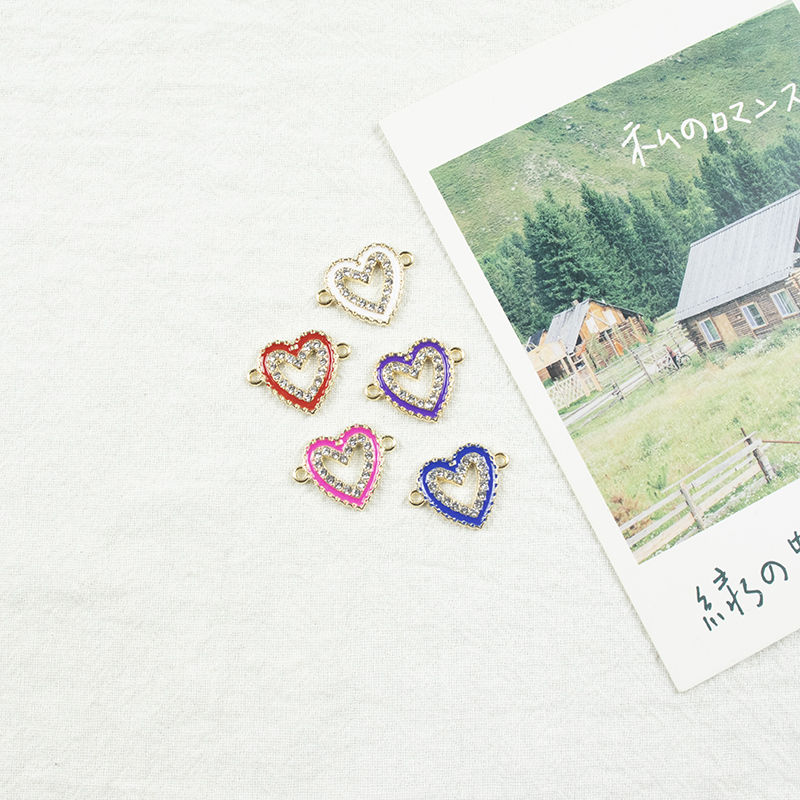 Alloy dot brick oil-dripping ring heart-shaped necklace, earring accessories, jewelry accessories, diy jewelry accessories, alloy jewelry accessories, heart-shaped accessories Application Scenario