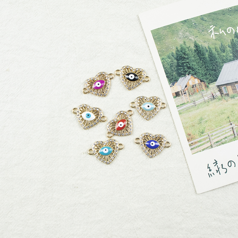 Alloy dot brick oil-dripping heart-shaped devil's eye hollow necklace, earring accessories, diy jewelry accessories, jewelry accessories, alloy accessories Application Scenario