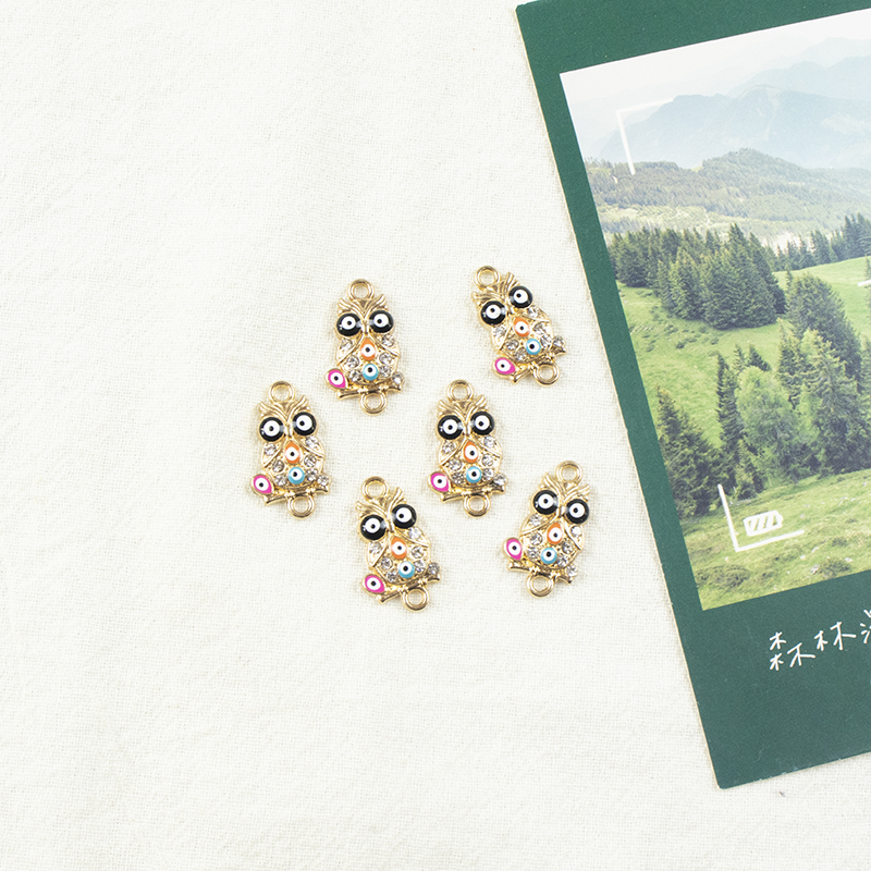 Alloy dot brick Owl Demon Eye necklace, earring accessories, diy jewelry accessories, jewelry accessories, alloy accessories Application Scenario