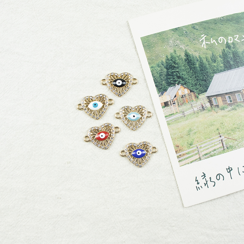 Alloy dot brick oil-dripping heart-shaped devil's eye hollow necklace, earring accessories, diy jewelry accessories, jewelry accessories, alloy accessories details Picture