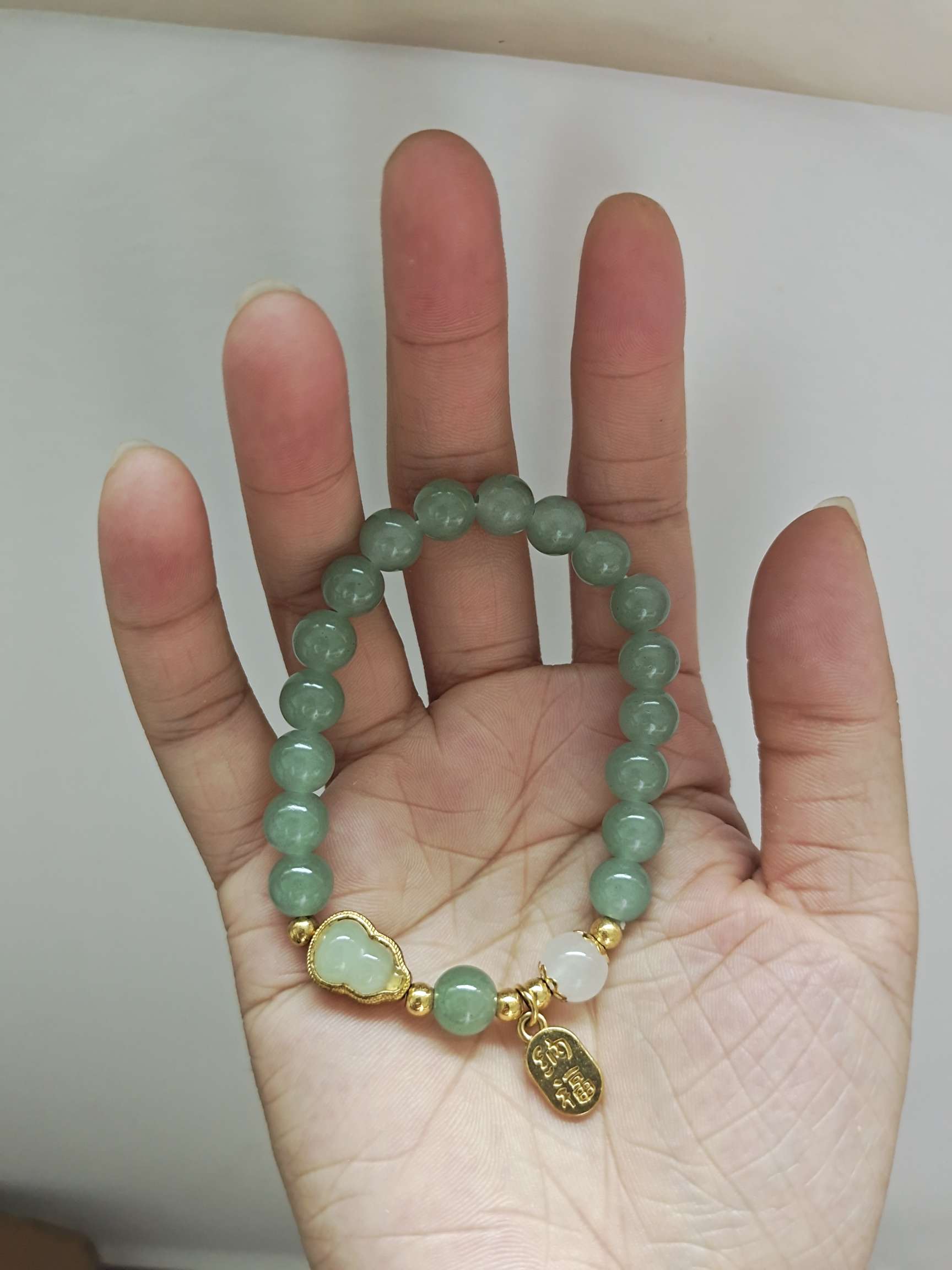 Selected women's imitation Bodhi bracelet accessories, exquisite Bodhi seed bracelets, women's cultural and artistic ornaments Application Scenario