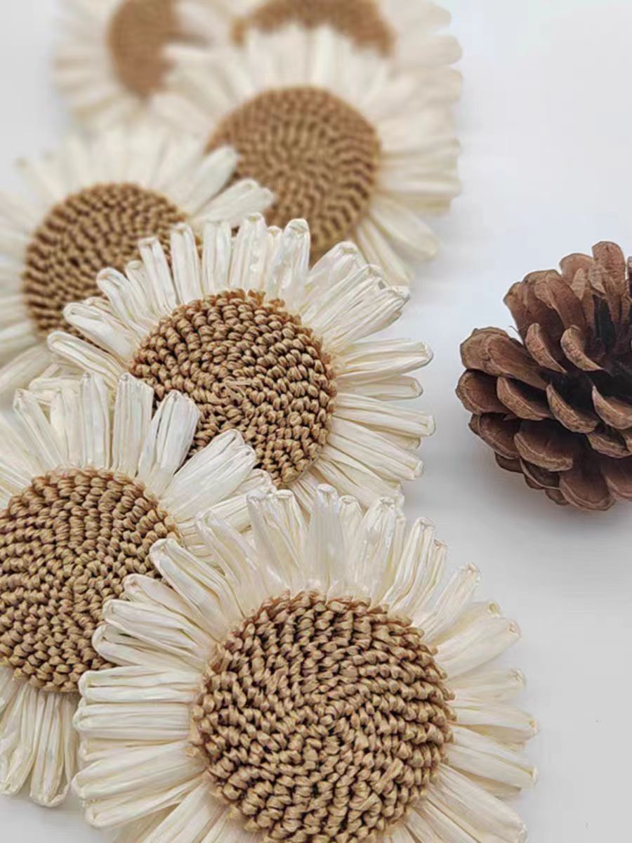 PP grass sunflower chrysanthemum Handmade DIY environmental creation decoration three-dimensional flower shoes, hats, bags and flower accessories