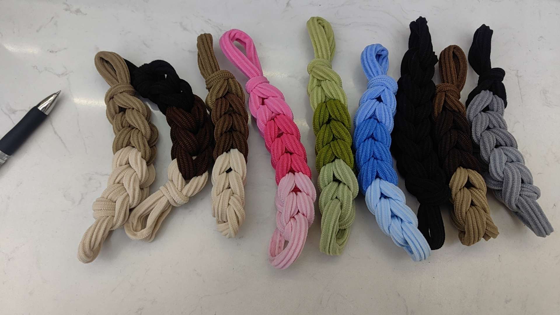 Best-selling knotted hair accessories, new colors are beautiful, dopamine hair accessories. details Picture