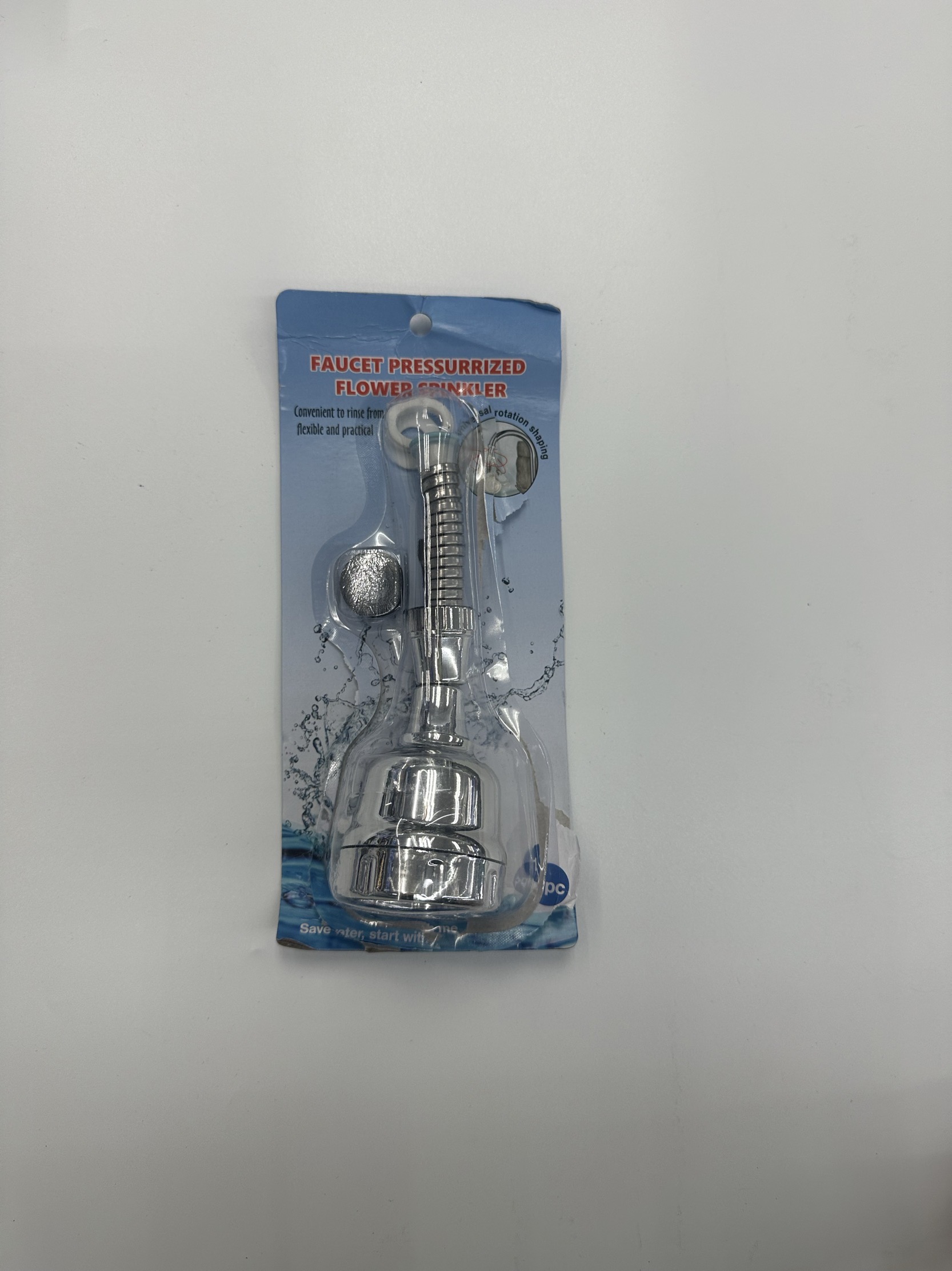 水龙头防溅水嘴电镀厨房家用花洒自来水万能接头延伸器旋转净水器详情3