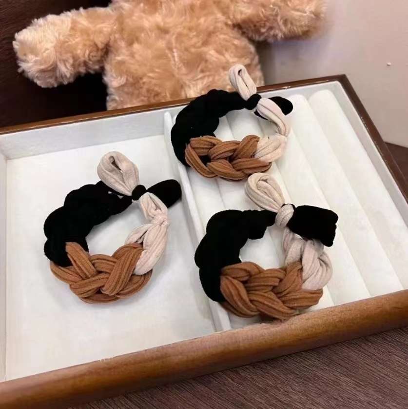 Best-selling knotted hair accessories, new colors are beautiful, dopamine hair accessories. detail image 5